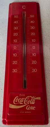 3140-1 € 15,00 coca cola thermometer plastic rood drink cc.jpeg